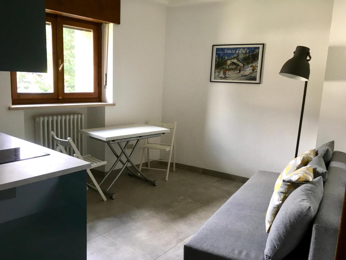 Casa Della Nonna Appartement Oulx Buitenkant foto